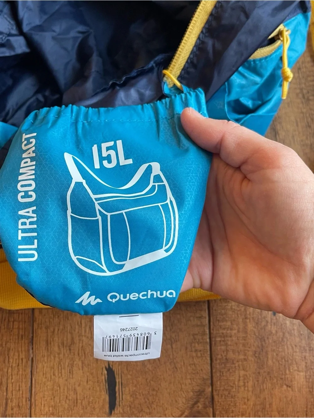 Quechua Ultra Compact Packable Travel Crossbody Bag 15L Zipper Lightweight
